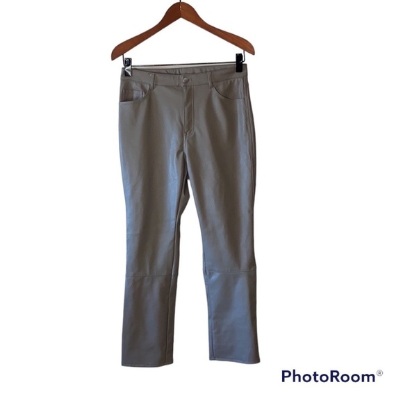H&M Faux Leather Straight Leg Cropped Pant - Picture 2 of 9